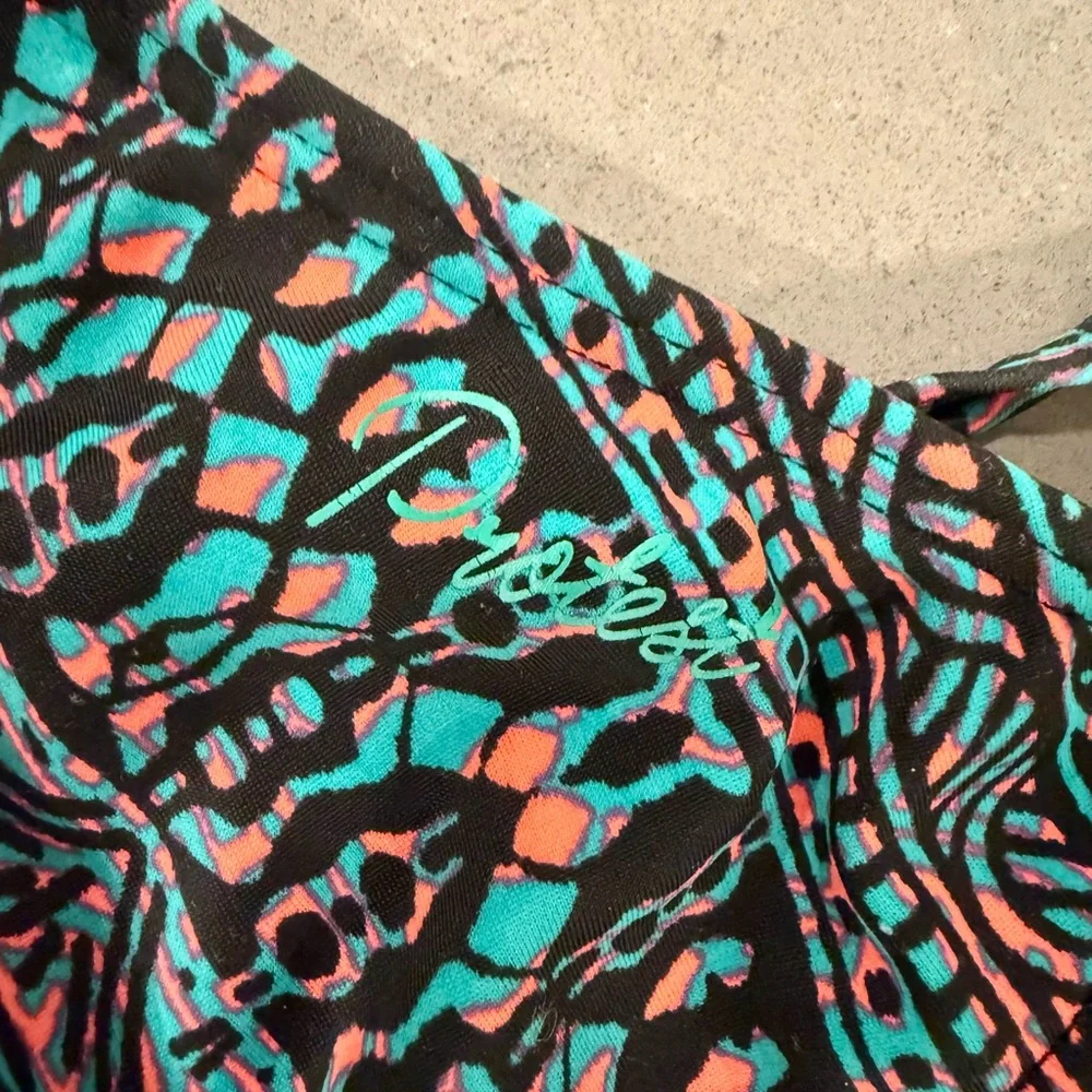 Protest (EU) Patterned Bikini Set - Picture 5 of 7